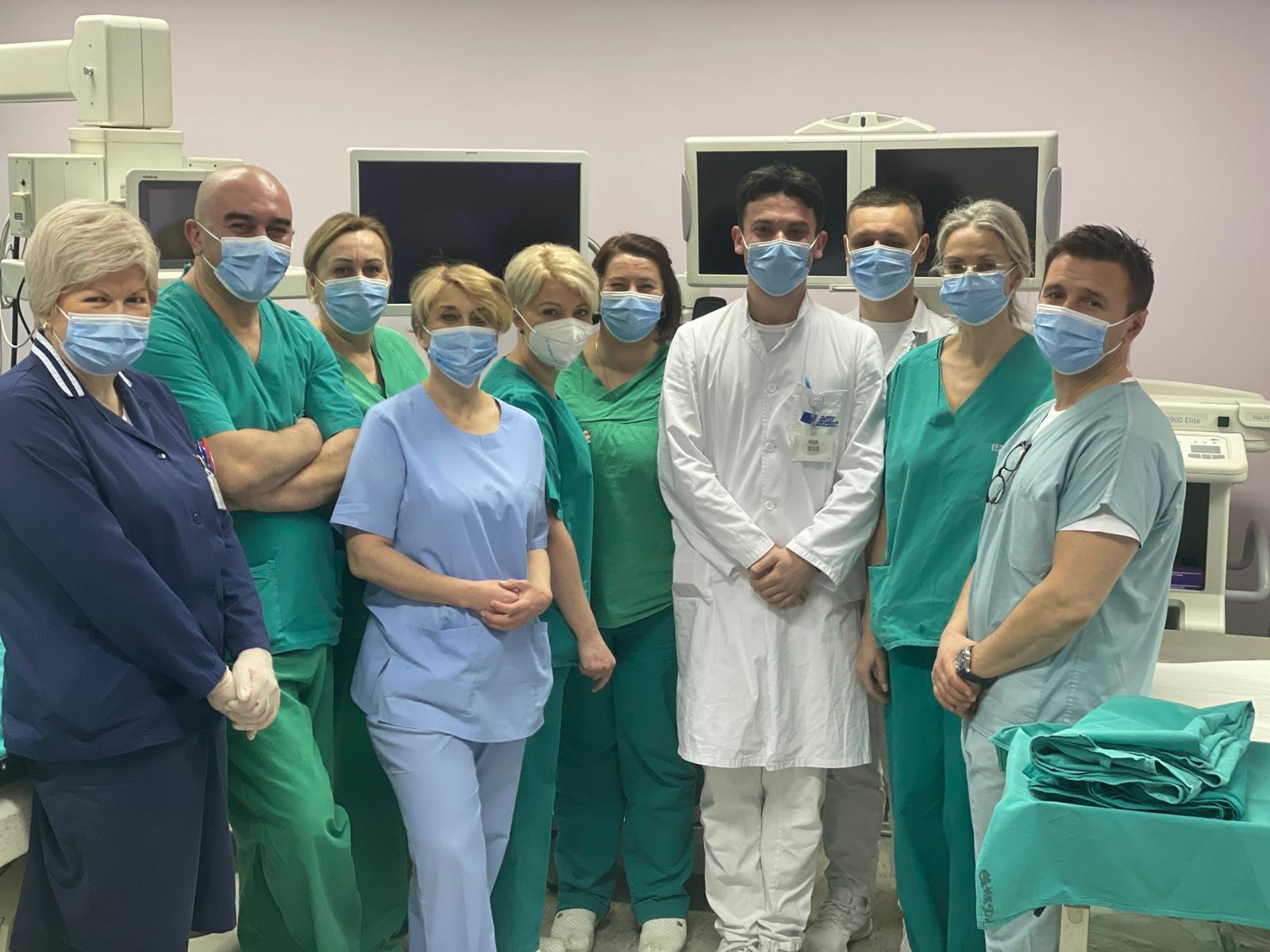 KLINIKA ZA GASTROENTEROHEPATOLOGIJU: PRVI PUT IZVEDENA PROCEDURA RADIOFREKVENTNE ABLACIJE SLUZNICE BARETTOVOG JEDNJAKA