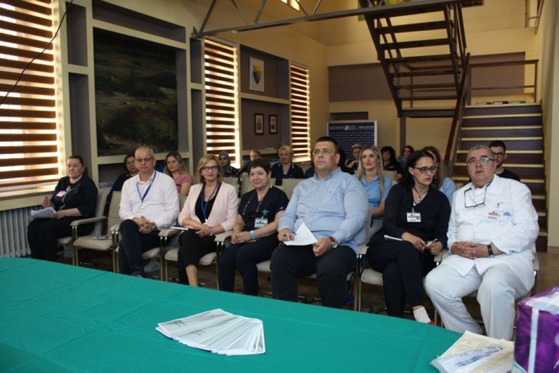 KONTINUIRANA EDUKACIJA ZA SREDNJE I DIPLOMIRANE MEDICINSKE SESTRE – TEHNIČARE