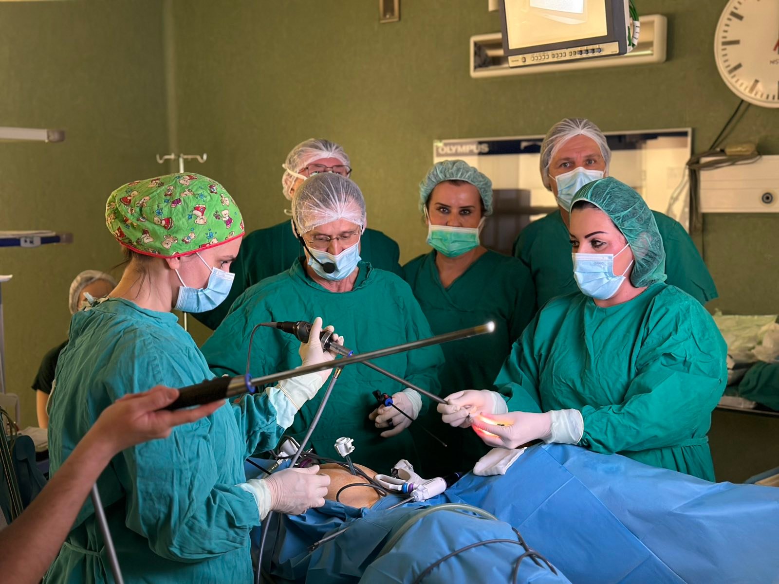 SAVREMENE METODE I PROCEDURE NA GAK-u: POD SUPERVIZIJOM DR.HABIBOVIĆA URAĐENO 16 OPERATIVNIH ZAHVATA IZ OBLASTI UROGINEKOLOGIJE