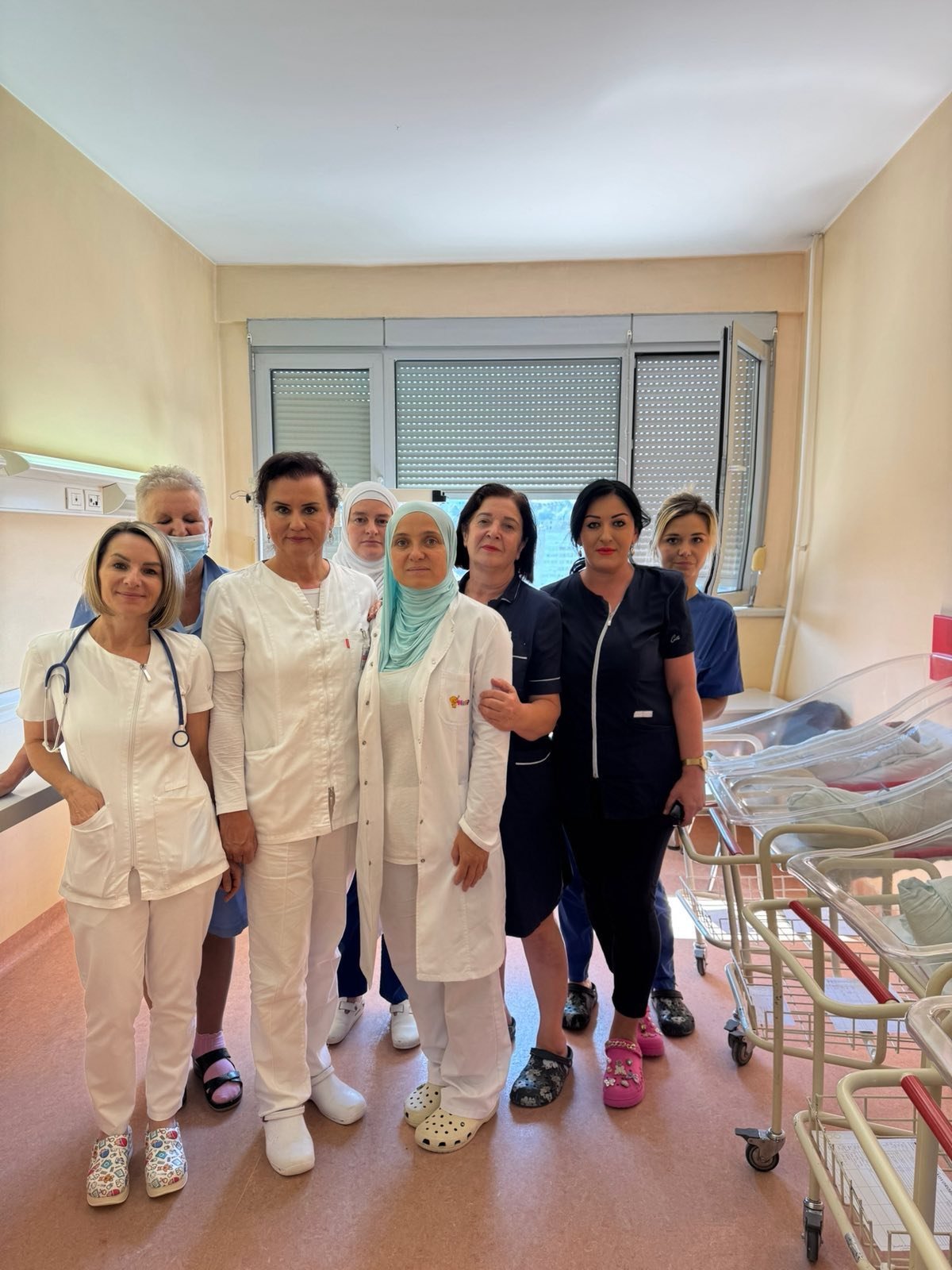 KLINIKA ZA GINEKOLOGIJU I AKUŠERSTVO PO PRVI PUT ISPUNILA STANDARDE ZA AKREDITACIJU „BOLNICA – PRIJATELJ BEBA/BABY FRIENDLY HOSPITAL“